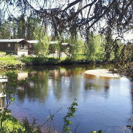 Valkojan Naturby - Timber Cottages แวมดาเลน ภายนอก รูปภาพ
