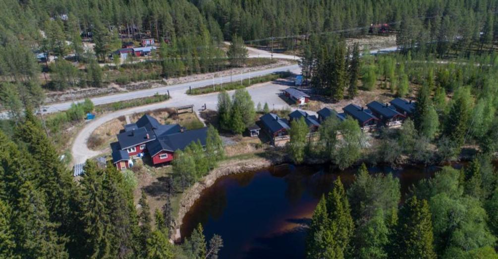 Valkojan Naturby - Timber Cottages แวมดาเลน ภายนอก รูปภาพ