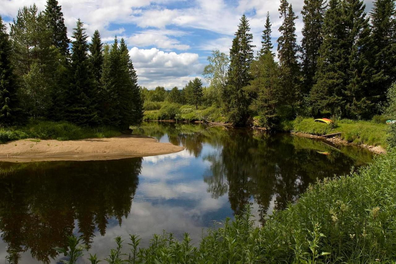 Valkojan Naturby - Timber Cottages แวมดาเลน ภายนอก รูปภาพ