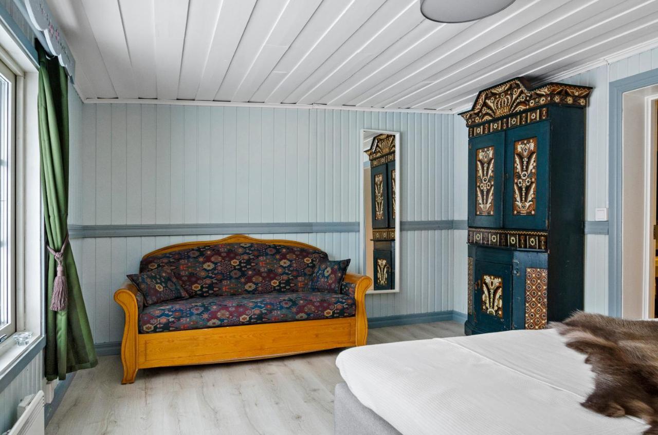 Valkojan Naturby - Timber Cottages แวมดาเลน ภายนอก รูปภาพ