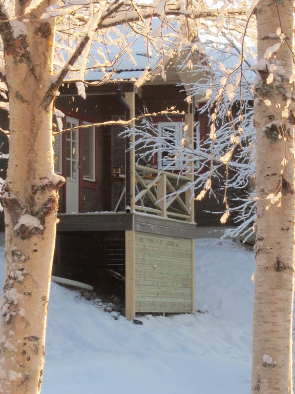 Valkojan Naturby - Timber Cottages แวมดาเลน ภายนอก รูปภาพ